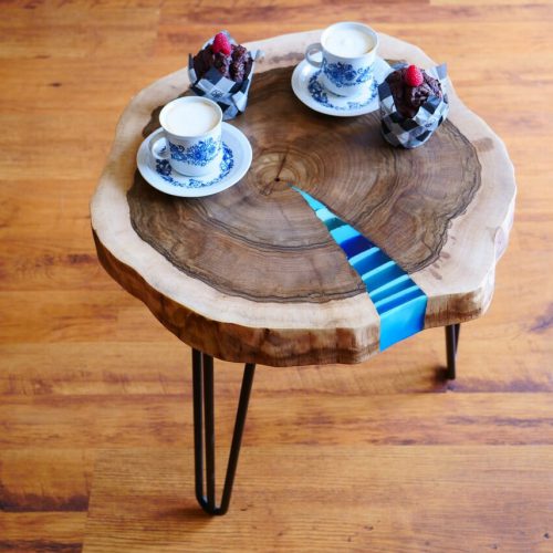 ZEBRA - round live edge coffee table with glowing resin fillin