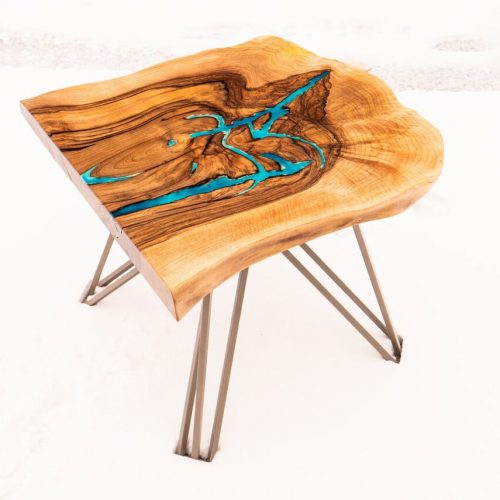 Live edge end / coffee table with glowing resin fillin